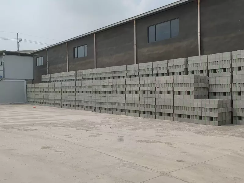 Hydro-mechanical Block Machine